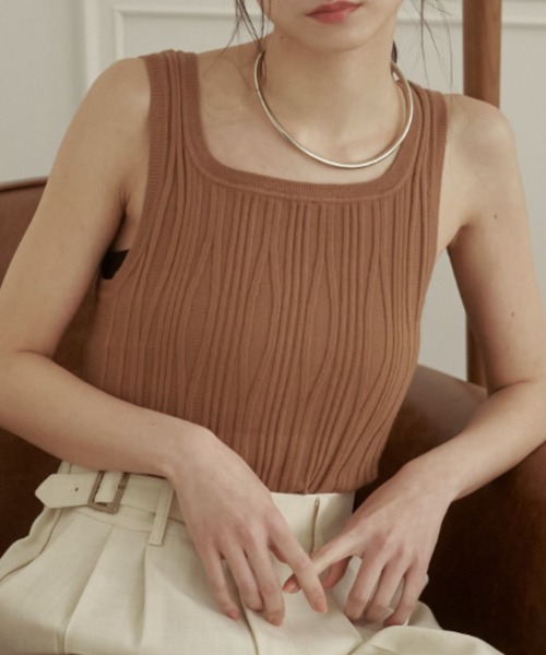 moi tytto（モイテュット）の「ランダムニットタンク（タンクトップ・レディース・ナチュラル/ブラック/ブラウン・FREE）」の4枚目の写真