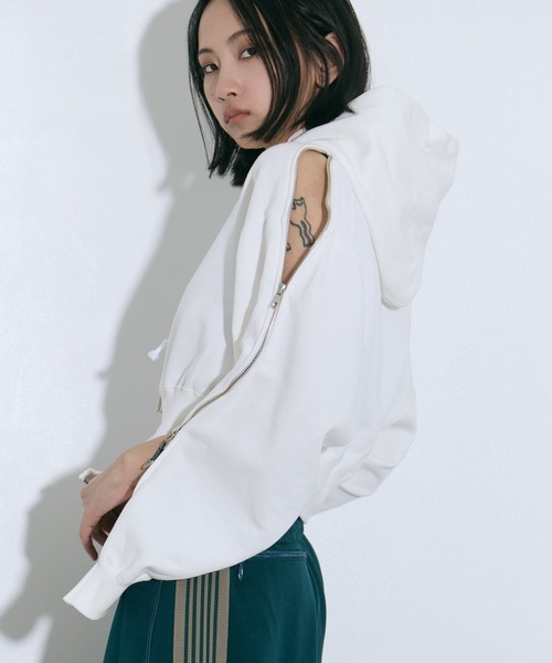 TOGA PULLA トップス TOGA（トーガ）の「【TOGA PULLA/トーガプルラ】Zip sweat hoodie