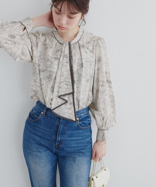 natural couture（ナチュラルクチュール）の「配色ボウタイ2WAYブラウス（シャツ/ブラウス・レディース・ネイビー/その他1/ピンクベージュ/サックスブルー/グレイッシュベージュ/オフホワイト/チャコールグレー・FREE）」の7枚目の写真