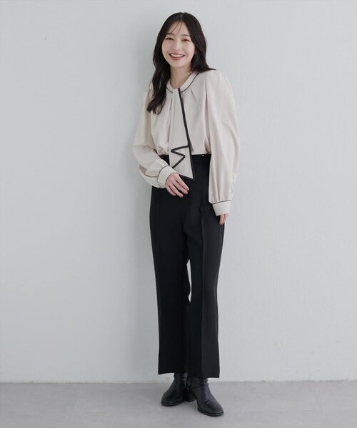 natural couture（ナチュラルクチュール）の「配色ボウタイ2WAYブラウス（シャツ/ブラウス・レディース・ネイビー/その他1/ピンクベージュ/サックスブルー/グレイッシュベージュ/オフホワイト/チャコールグレー・FREE）」の11枚目の写真