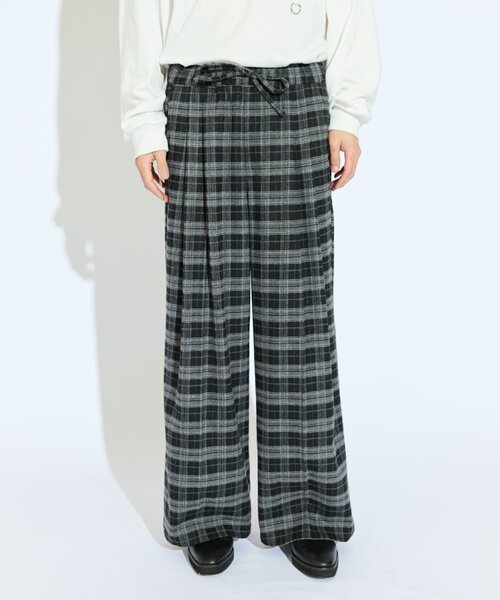 Lui's(ルイス)の「【Neucon/ニューコン】チェックワイドストレートイージースラックス(その他パンツ・メンズ・ブラウン/ブラック・2/1)」の10枚目の写真