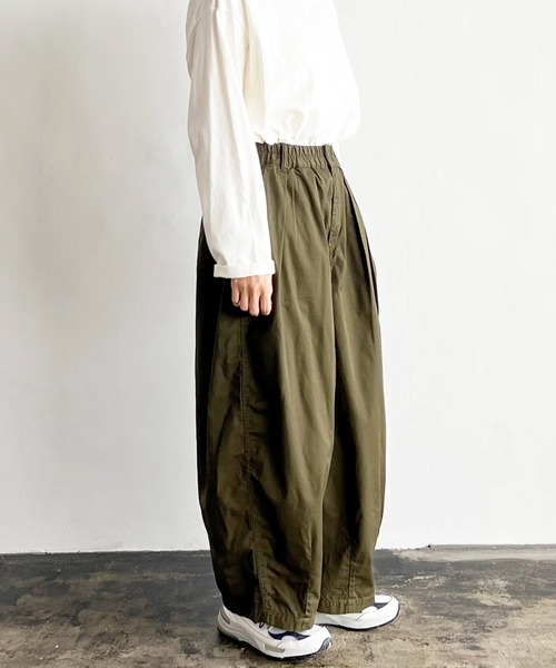 HARVESTY（ハーベスティ）の「HARVESTY / ハーベスティー CIRCUS PANTS COMA COTTON GARBERDINE CLOTH サーカスパンツ ギャバジン（その他パンツ・レディース・ブラック/オリーブ/ベージュ・1/0/2）」の16枚目の写真