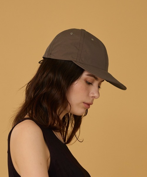 arth（アース）の「arth  Nylon Shield Taffeta Cap / アース（キャップ・レディース・ブラック/ブラウン/ライトパープル・57~59cm）」の18枚目の写真