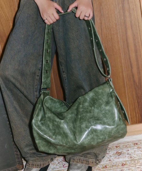 ロゴ入りヴィンテージ風ボストンバッグ（ショルダーバッグ）｜DTYYPE