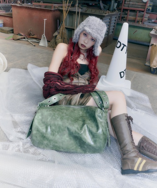 DTYYPE（ドタイプ）の「ロゴ入りヴィンテージ風ボストンバッグ（ショルダーバッグ・レディース・チャコールグレー/カモフラージュ/レッド/ブラウン/ホワイト/グリーン/ブラック/レッド系その他/グリーン系その他・FREE）」の21枚目の写真