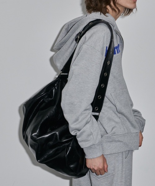 セール】ロゴ入りヴィンテージ風ボストンバッグ(ショルダーバッグ セール】ロゴ入りヴィンテージ風ボストンバッグ(ショルダーバッグ