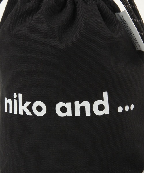 niko and...（ニコアンド）の「オリジナルニコロゴ巾着バッグ（ショルダーバッグ・レディース・ブラック/ホワイト・0）」の3枚目の写真