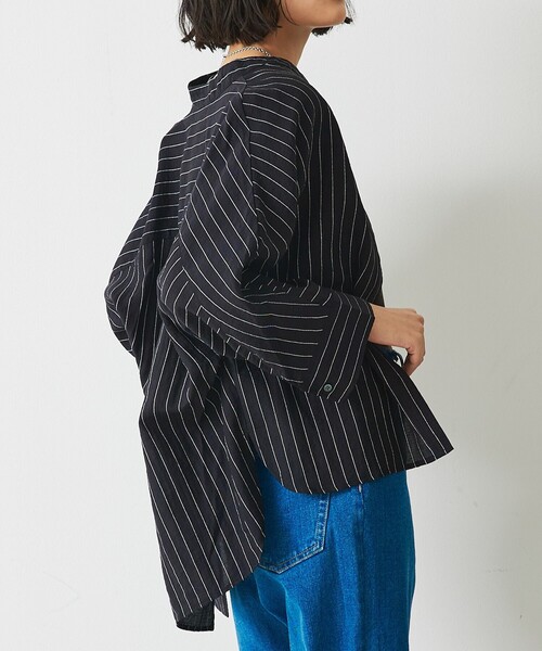 abahouse mavie(アバハウスマヴィ)の「シアードルマンシャツ(シャツ/ブラウス・レディース・ブラック/アイボリー/ブラウン/スモークピンク・フリー)」の1枚目の写真