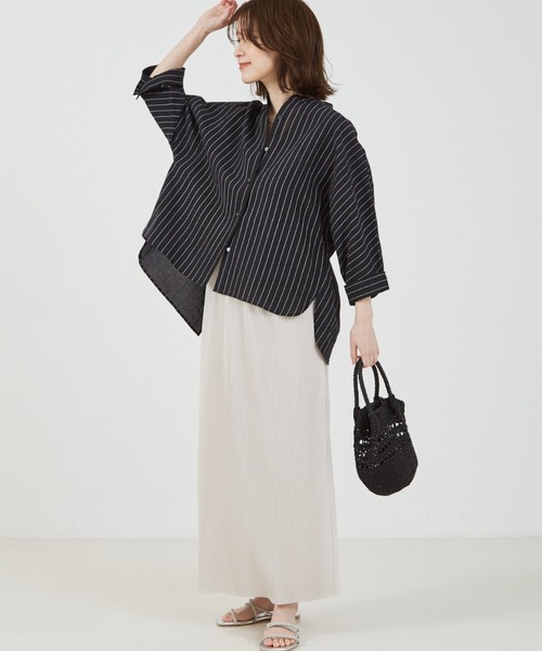 abahouse mavie(アバハウスマヴィ)の「シアードルマンシャツ(シャツ/ブラウス・レディース・ブラック/アイボリー/ブラウン/スモークピンク・フリー)」の7枚目の写真