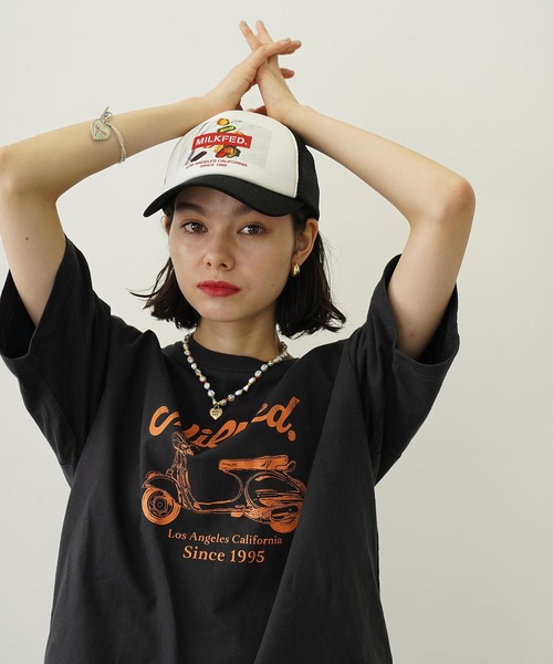 MILKFED.(ミルクフェド)の「SWEETS GRAPHIC PRINT MESH CAP(キャップ・レディース・ライトグレー/ライトピンク/ブラック・ONE SIZE)」の7枚目の写真