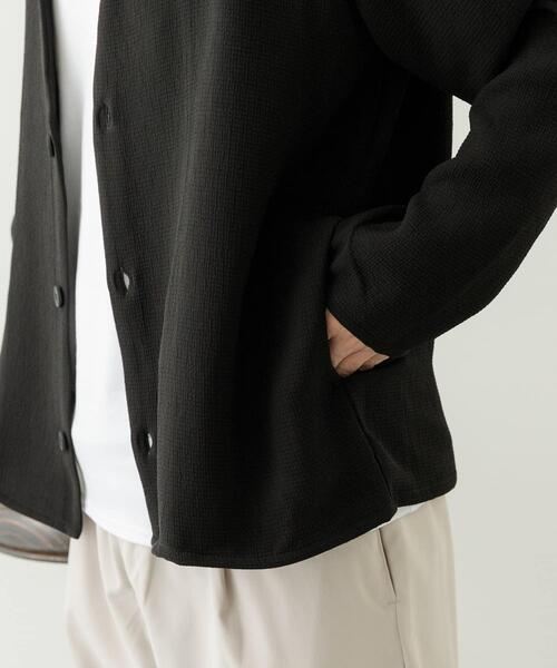 ITEMS URBANRESEARCH（アイテムズ アーバンリサーチ）の「ドライタッチカーディガン+刺繍ポンチTシャツセット（カーディガン/ボレロ・メンズ・チャコールグレー/ブラック/ベージュ/ネイビー・SMALL/MEDIUM/LARGE）」の8枚目の写真