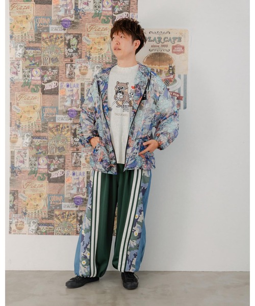 ScoLar(スカラー)の「351109:新キャラ総柄メッシュブルゾン(パーカー・メンズ・パープル/カーキ・M)」の12枚目の写真