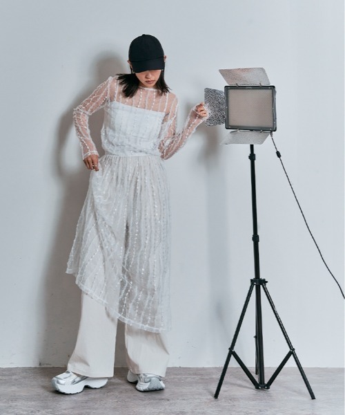 W:Huku(フーク)の「ドビー レース 花柄刺繍 メッシュ スカート(スカート・レディース・ブラック/ホワイト・FREE)」の17枚目の写真