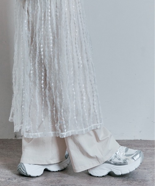W:Huku(フーク)の「ドビー レース 花柄刺繍 メッシュ スカート(スカート・レディース・ブラック/ホワイト・FREE)」の18枚目の写真
