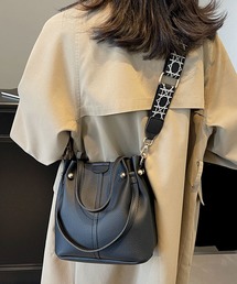 デザイン 幾何学模様」に該当するショルダーバッグファッション通販
