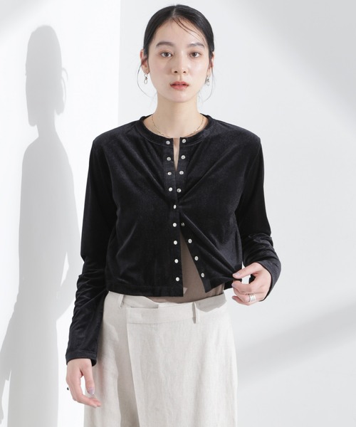 NANO universe(ナノユニバース)の「シアーベロアメニーボタンカーディガン(カーディガン/ボレロ・レディース・モカ/ブラック/ライトブルー・FREE)」の15枚目の写真