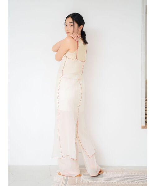 Ungrid（アングリッド）の「カラーパイピングシアーキャミワンピース（ワンピース・レディース・ブルー/アイボリー・FREE）」の10枚目の写真