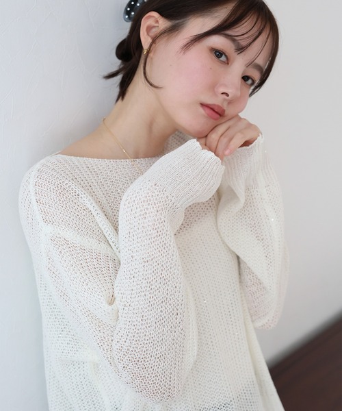 BLUEEAST（ブルーイースト）の「スパンコールメッシュニット（ニット/セーター・レディース・ピンク/オフホワイト/ブルー/ベージュ・MEDIUM）」の9枚目の写真