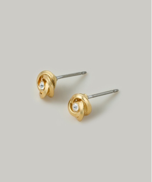 Jolie Toujours（ジョリトゥジュール）の「〈K18GP〉トロワ１粒ＣＺピアス（ピアス（両耳用）・レディース・ゴールド・FREE）」の6枚目の写真