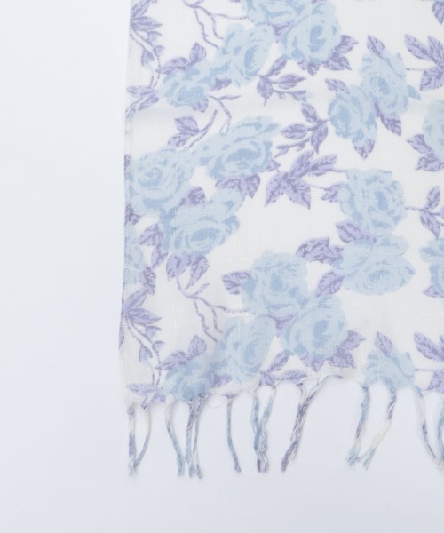 axes femme（アクシーズファム）の「ローズプリントストール（マフラー・レディース・ベージュ/ブルー・FREE）」の7枚目の写真