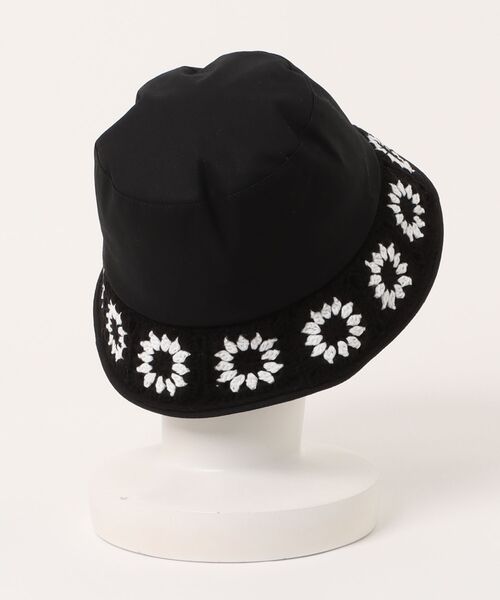 ANNA SUI（アナスイ）の「お花ニットモチーフバケットハット（ハット・レディース・ブラック/オフホワイト/ベージュ/ブルー・FREE）」の5枚目の写真