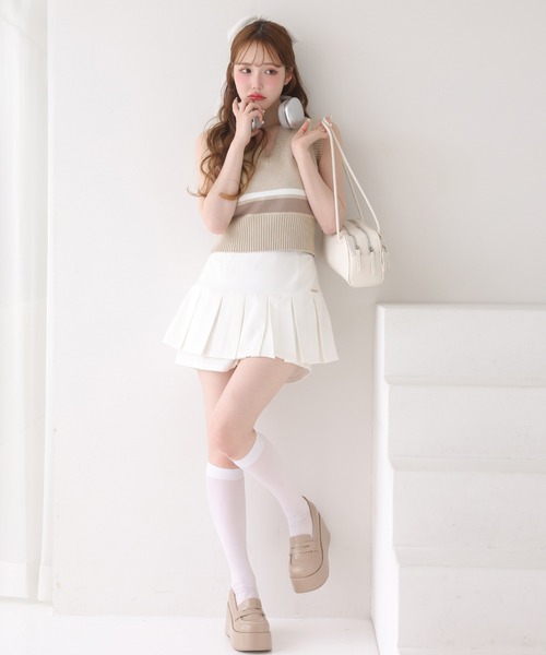 one after another NICE CLAUP（ワンアフターアナザーナイスクラップ）の「【サイズ展開あり】プレート付きプリーツスカパン（その他パンツ・レディース・ブラック/オフホワイト/杢グレー/ベージュ・SMALL/MEDIUM）」の18枚目の写真