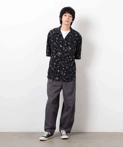 Purple&Yellow（パープルアンドイエロー）の「レトロポップ アロハシャツ（シャツ/ブラウス・メンズ・ブラック/アイボリー・SMALL/MEDIUM/LARGE）」の15枚目の写真