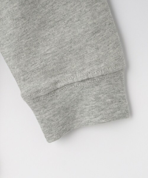 Dessin(デッサン)の「【おさるのジョージコラボ】ロングスリーブTシャツ(Tシャツ/カットソー・キッズ・ライトベージュ/グレー/ネイビー・10/11/12/13)」の8枚目の写真