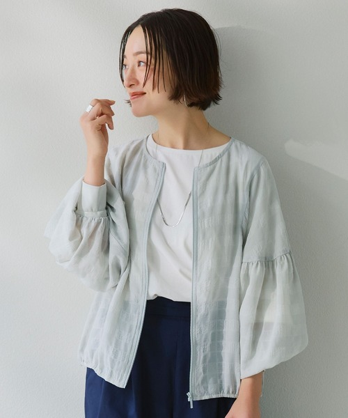 studio CLIP（スタディオクリップ）の「ダブルフロントシアーチェックブルゾンブラウス（シャツ/ブラウス・レディース・アイボリー/ライトブルー/ブラック・FREE）」の3枚目の写真