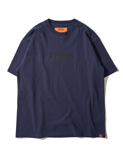 UNIVERSAL OVERALL(ユニバーサルオーバーオール)の「【UNIVERSAL OVERALL】 3D CENTER LOGO TEE / センターロゴクルーネックTシャツ(Tシャツ/カットソー・メンズ・オートミール/ブラック/ネイビー/ホワイト/サックスブルー・LARGE/X-LARGE/MEDIUM)」の1枚目の写真