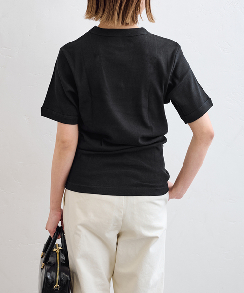 U by SPICK&SPAN(ユーバイスピックアンドスパン)の「HANES / ヘインズBEEFY RIB TEE(Tシャツ/カットソー・レディース・ブラック/ライトグレー/ホワイト・FREE)」の7枚目の写真