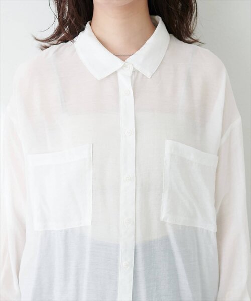 natural couture(ナチュラルクチュール)の「Wポケットシアーシャツ(シャツ/ブラウス・レディース・ピンク/ベージュ/ミント/スミクロ/オフホワイト・FREE)」の20枚目の写真