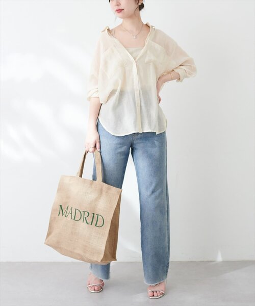 natural couture(ナチュラルクチュール)の「Wポケットシアーシャツ(シャツ/ブラウス・レディース・ピンク/ベージュ/ミント/スミクロ/オフホワイト・FREE)」の8枚目の写真