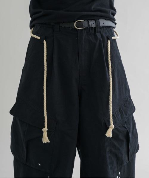 EPNK（イーピーエヌケー）の「【EPNK】Painted cotton cargo pants / ペインテッドコットンカーゴパンツ（カーゴパンツ・メンズ・ダークブラウン/ブラック・SMALL/MEDIUM/LARGE）」の10枚目の写真