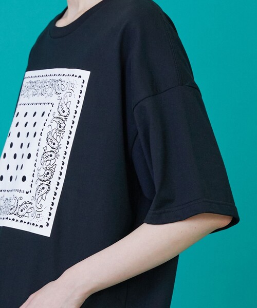 FRAPBOIS(フラボア)の「テイスバンダナT(Tシャツ/カットソー・レディース・ホワイト/ブラック・1/2)」の5枚目の写真