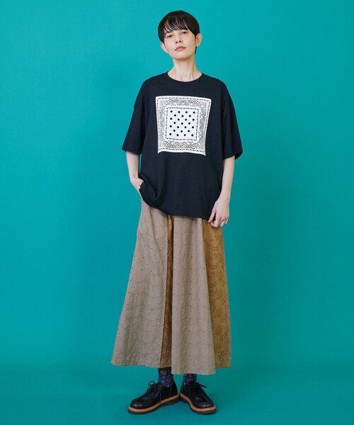FRAPBOIS(フラボア)の「テイスバンダナT(Tシャツ/カットソー・レディース・ホワイト/ブラック・1/2)」の8枚目の写真