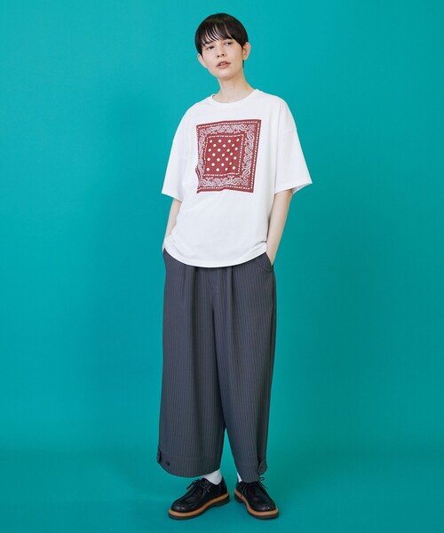 FRAPBOIS(フラボア)の「テイスバンダナT(Tシャツ/カットソー・レディース・ホワイト/ブラック・1/2)」の14枚目の写真