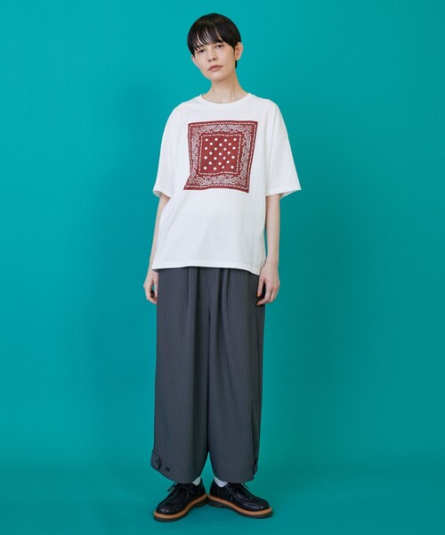 FRAPBOIS(フラボア)の「テイスバンダナT(Tシャツ/カットソー・レディース・ホワイト/ブラック・1/2)」の17枚目の写真