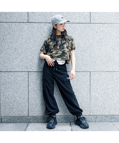 algy(アルジー)の「ラインストーンナンバリングT(Tシャツ/カットソー・キッズ・カーキ/ブラック/オフホワイト・SMALL/XX-SMALL/X-SMALL/MEDIUM)」の10枚目の写真
