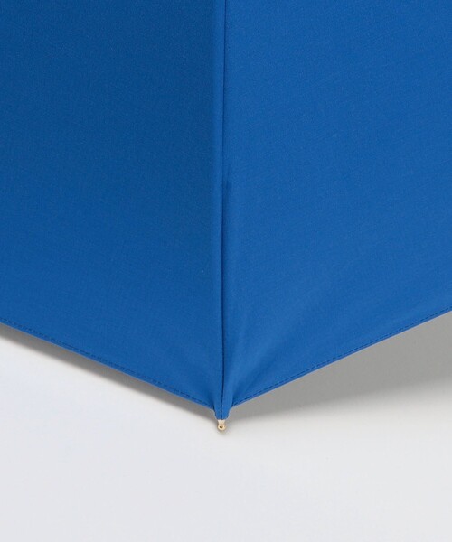 BLUELANE(ブルーレーン)の「<BLUELANE>SOLID 晴雨兼用 折りたたみ傘(折りたたみ傘・レディース・ブラック/コバルトブルー・FREE)」の6枚目の写真