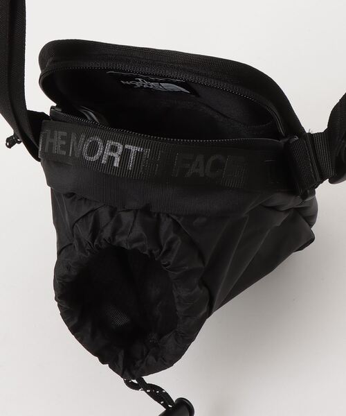 THE NORTH FACE(ザノースフェイス)の「THE NORTH FACE ブリーズ クロスバッグ 巾着 ショルダーバッグ バケットバッグ BREEZE CROSS BAG(ショルダーバッグ・メンズ・ホワイト/レッド/アイボリー/ブラック・FREE)」の8枚目の写真