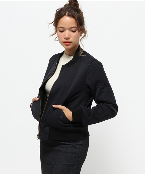 one after another NICE CLAUP(ワンアフターアナザーナイスクラップ)の「【mina1月号掲載 ナイスクラップ】リバーシブルMA-1(ブルゾン・レディース・アイボリー/カーキ/ネイビー・FREE)」の3枚目の写真