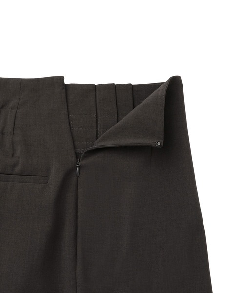 ADAM ET ROPE'(アダムエロペ)の「アシメタックスカート(スカート・レディース・カーキ/ダークブラウン・34/38/36)」の6枚目の写真