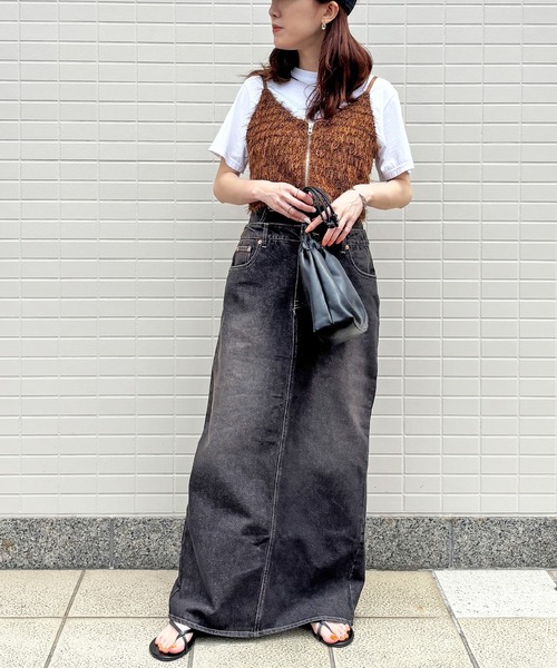 ISOOK（アイスー）の「【ISOOK / アイスー】ダブルウエストデニムスカート / 切り替え レイヤード風 デザインデニム スリットスカート ペンシルスカート タイトスカート ストレート Iライン ロング マキシ丈 ヴィンテージ風 古着風 ライトブルー ブラック 水色 黒 ZOZOTOWN限定（デニムスカート・レディース・ブラック/ライトブルー・FREE）」の22枚目の写真