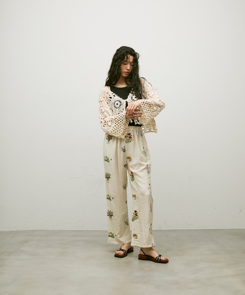 Lutim by u（ルチバイユー）の「Square Toe Asymmetrical Strap Sandals / スクエアトゥアシメストラップサンダル（サンダル・レディース・ブラック/ピンク/ホワイト・39/37）」の17枚目の写真
