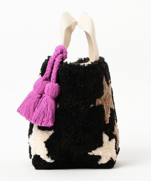 Ray BEAMS(レイビームス)の「【別注】Lilas Campbell / スター トートバッグ(トートバッグ・レディース・ブラック/ダークブラウン・ONE SIZE)」の4枚目の写真