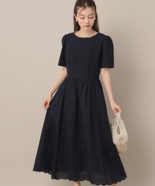 couture brooch（クチュールブローチ）の「【一枚で着映える・華やか・花柄刺繍】カットワークレースワンピ（ワンピース・レディース・ネイビー/オフホワイト・40/38/42/36）」の21枚目の写真