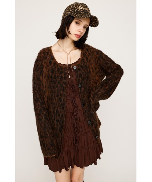 SLY（スライ）の「JQ LEOPARD C/D ジャガード レオパード カーディガン 秋服 冬服（カーディガン/ボレロ・レディース・ブラウン系その他2/ピンク系その他・FREE）」の4枚目の写真