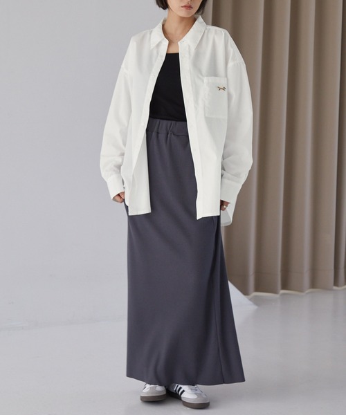 PENNEYS(ぺニーズ)の「PENNEYS/ペニーズ 別注 <抗菌/防臭/イージーケア> THE FOX ロゴ ワンポイントワッペン刺繍 アソートデザイン オーバーサイズ レギュラーカラー長袖シャツ(シャツ/ブラウス・レディース・ホワイト/ブルー系/ブラック系/ネイビー系/ブラウン系・L/M)」の19枚目の写真