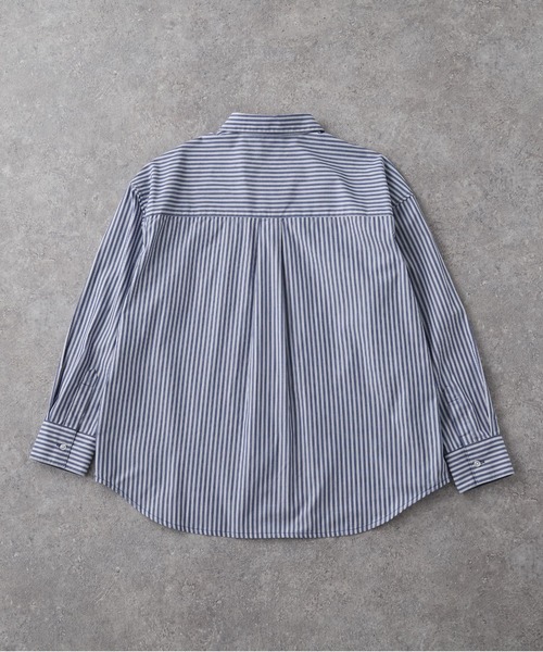 PENNEYS(ぺニーズ)の「PENNEYS/ペニーズ 別注 <抗菌/防臭/イージーケア> THE FOX ロゴ ワンポイントワッペン刺繍 アソートデザイン オーバーサイズ レギュラーカラー長袖シャツ(シャツ/ブラウス・レディース・ホワイト/ブルー系/ブラック系/ネイビー系/ブラウン系・L/M)」の22枚目の写真